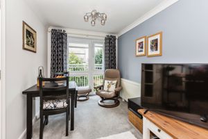 DINING AREA- click for photo gallery